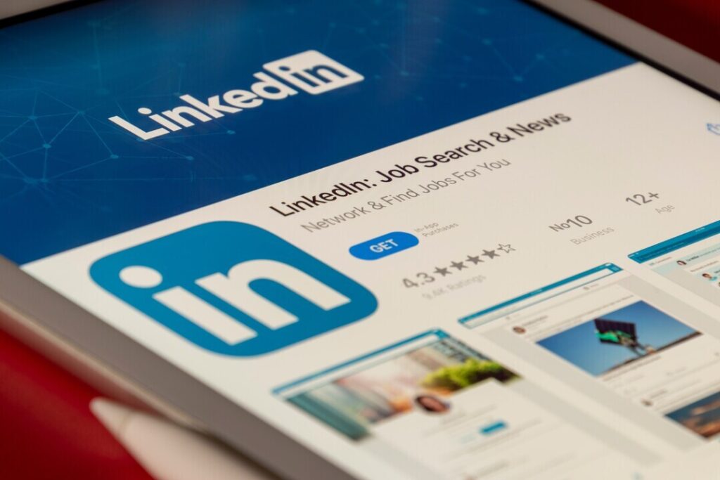 LinkedIn as a Social Media Marketing Tool